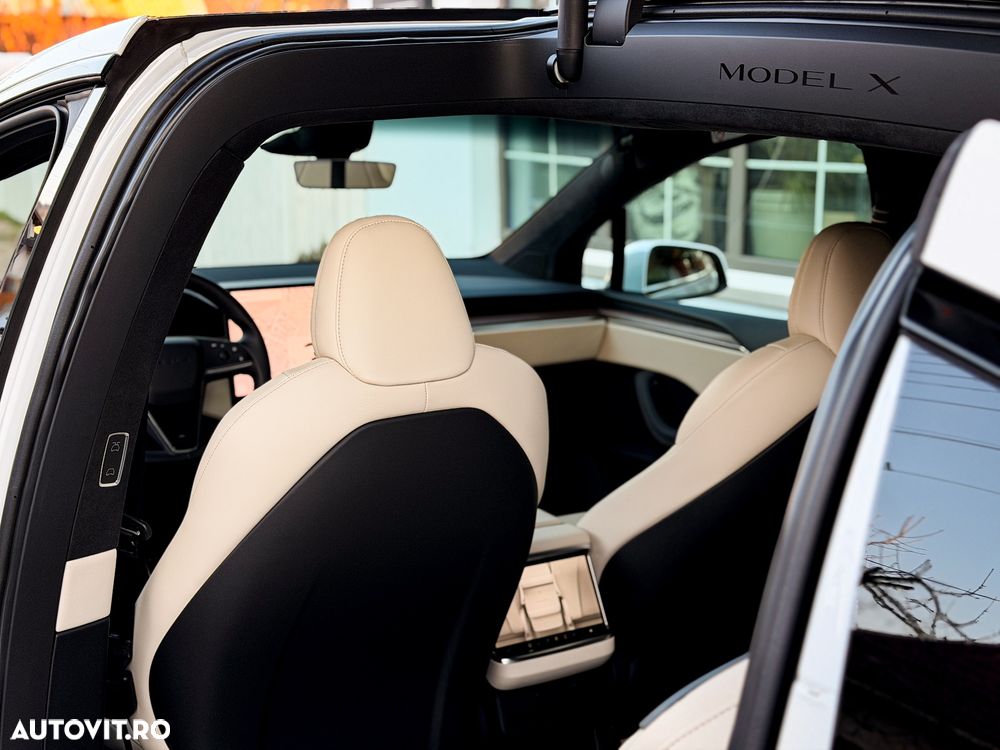 Tesla Model X Long Range - 22
