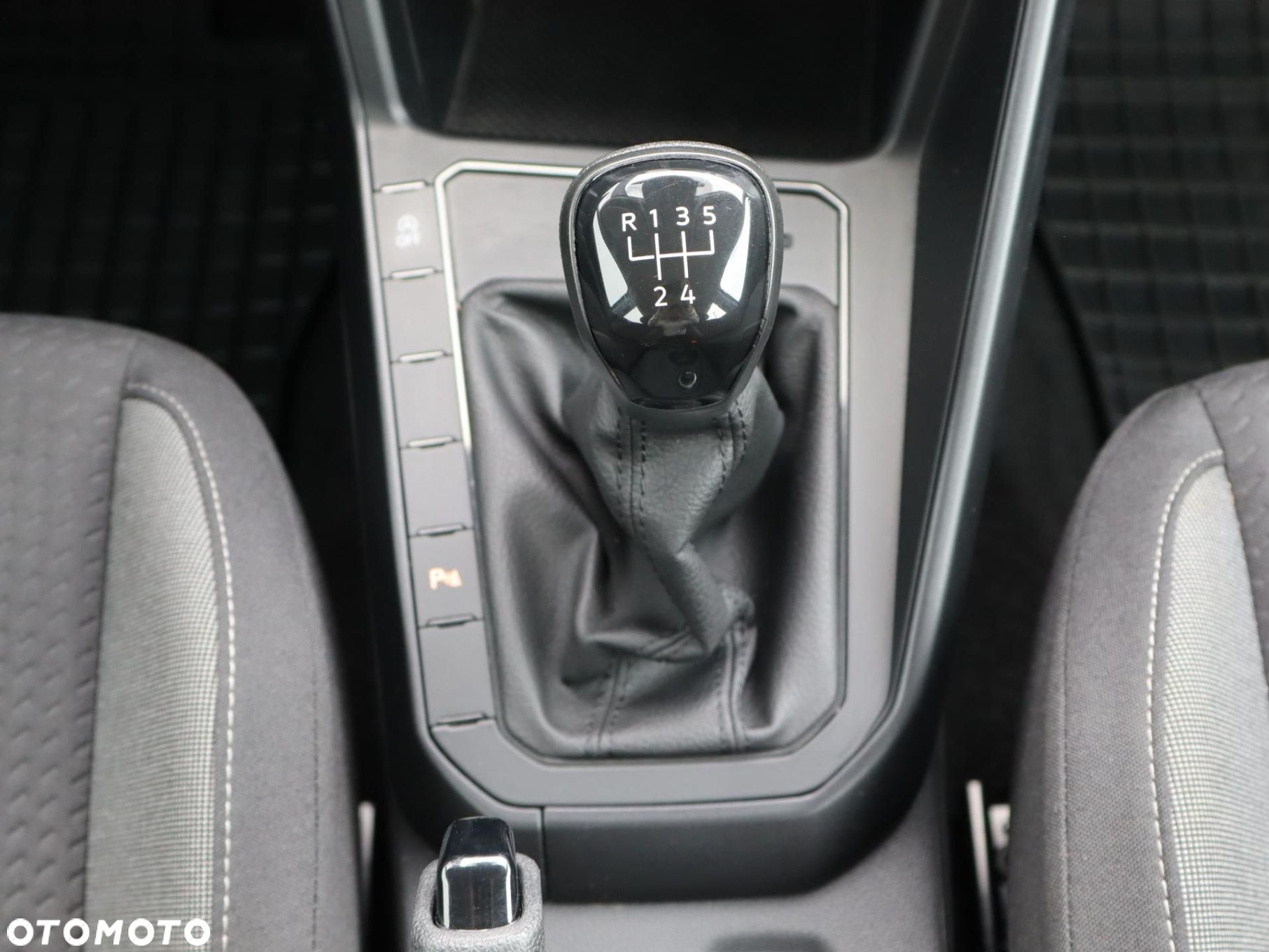 Volkswagen Polo - 13