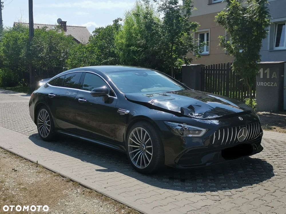 Mercedes-Benz AMG GT 43 4-Matic+ - 2