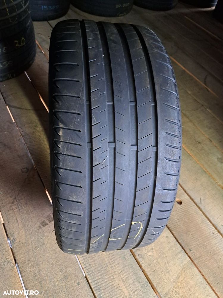 O anvelopa 275/35 R21 Bridgestone runflat - 1