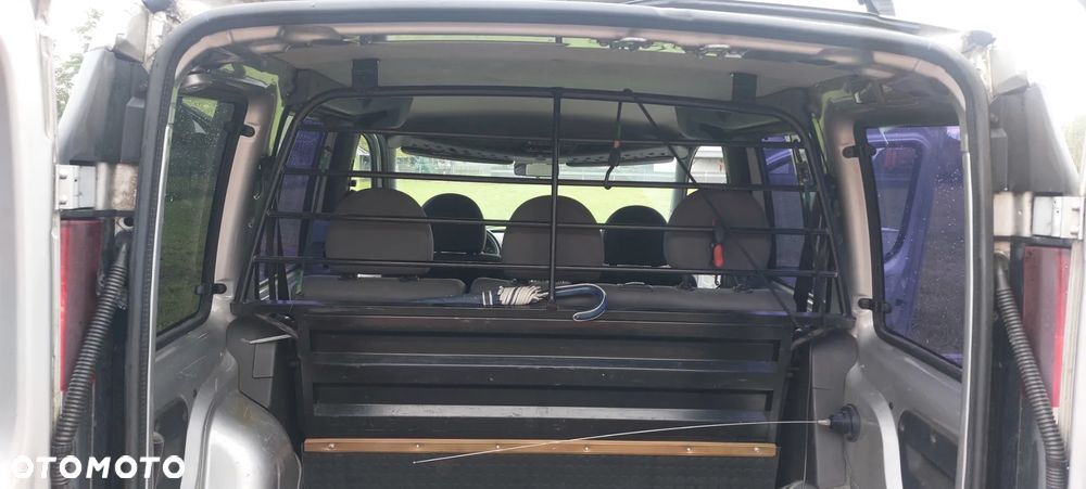 Fiat Doblo 1.9 JTD Family - 21