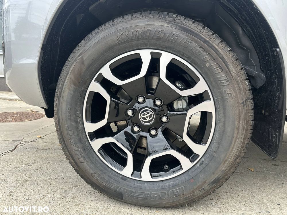 Toyota Hilux 4x4 Double Cab MHEV Autm. Executive - 10