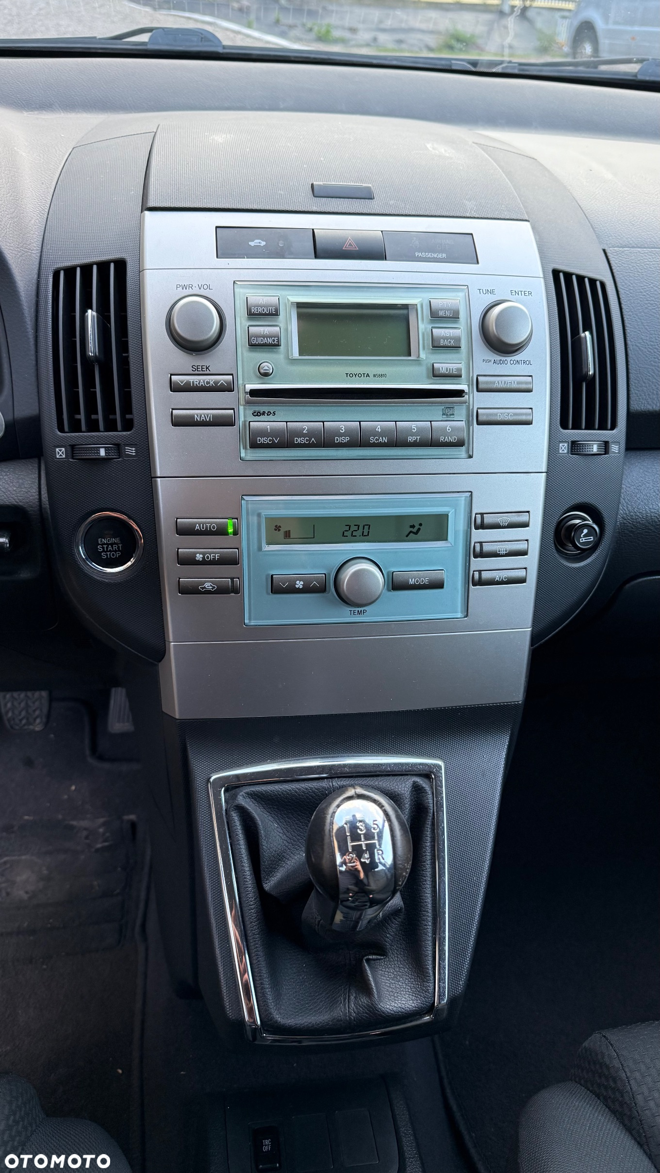 Toyota Corolla Verso - 11