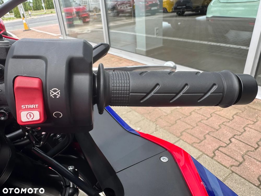Honda CBR - 14