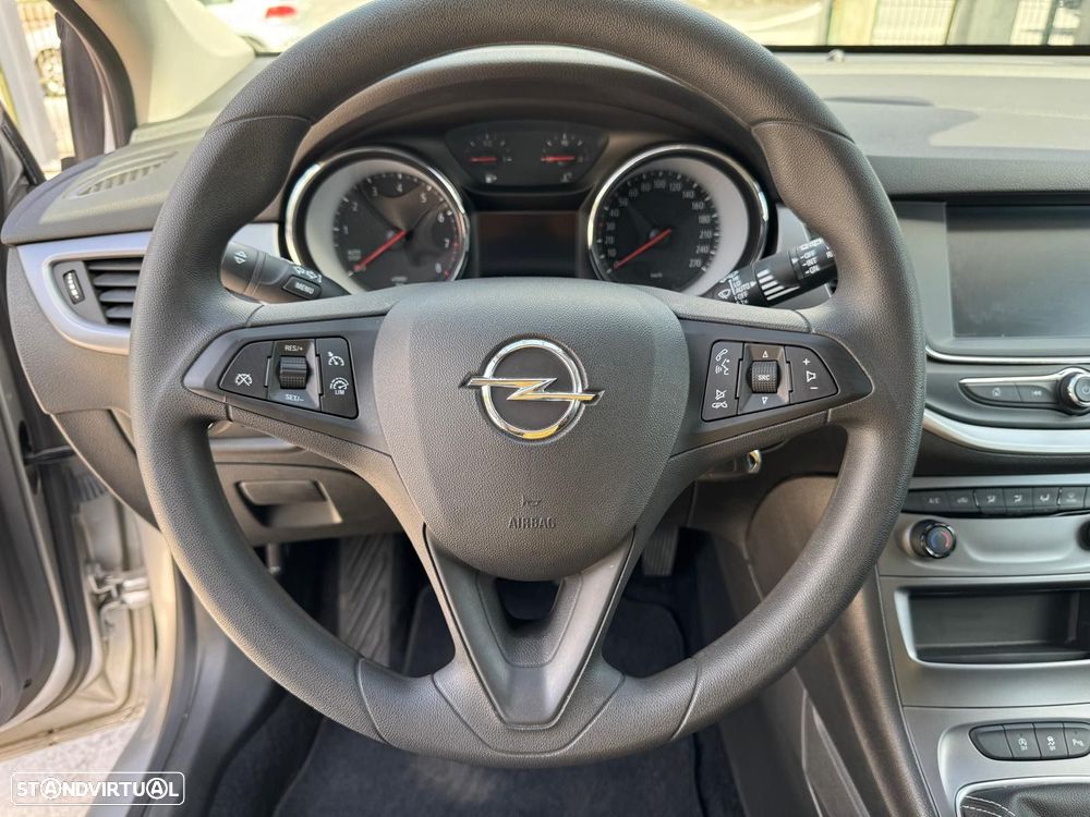 Opel Astra - 29