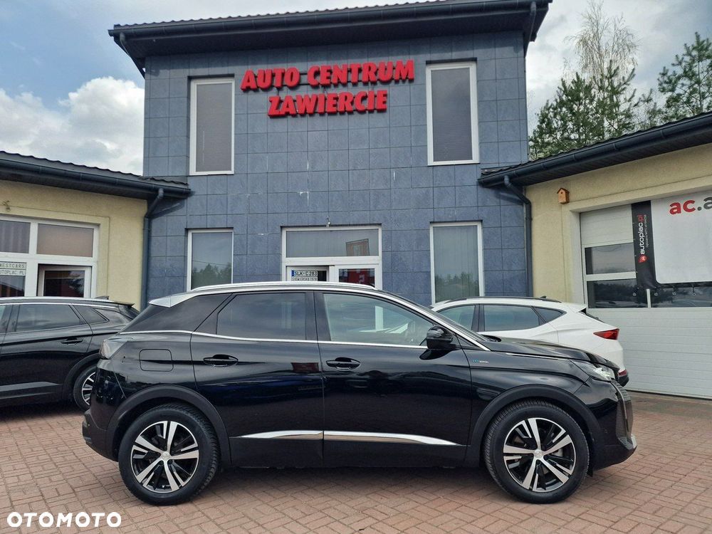 Peugeot 3008 1.6 PureTech HYbrid GT S&S EAT8 - 16