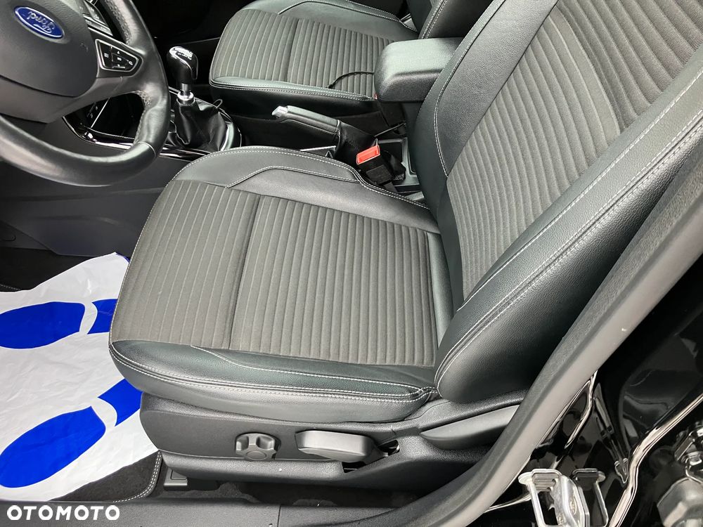 Ford EcoSport 1.0 EcoBoost TITANIUM X - 19