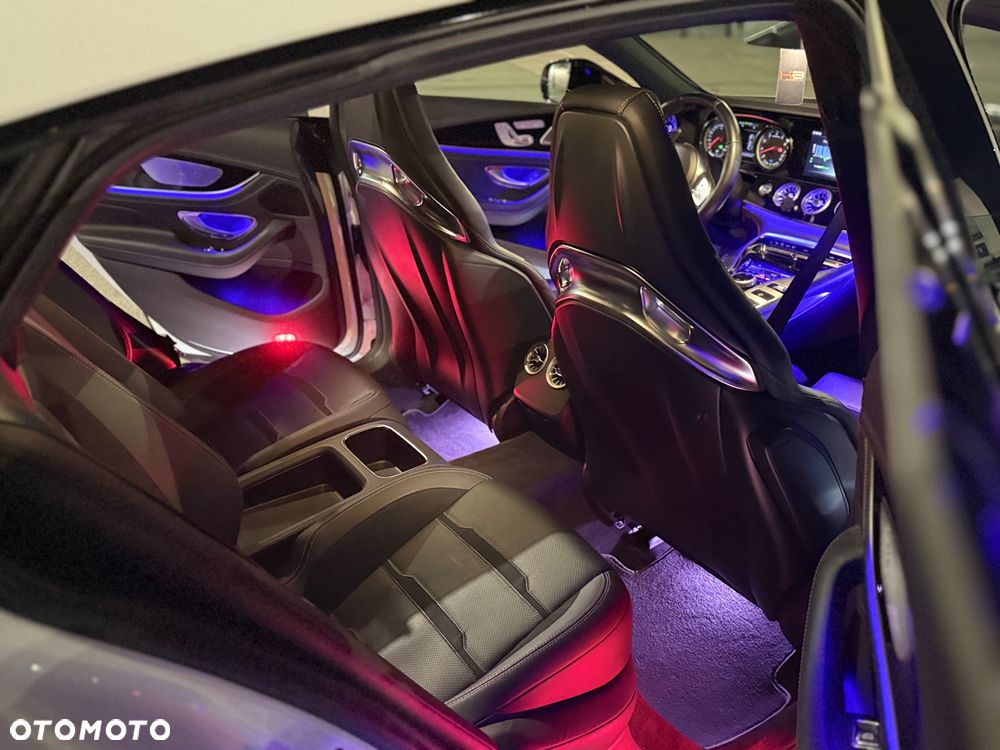 Mercedes-Benz AMG GT - 23