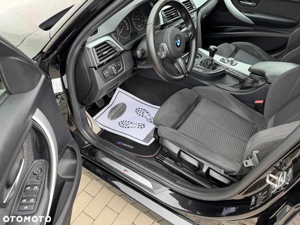 BMW Seria 3 318d M Sport EU6 - 25