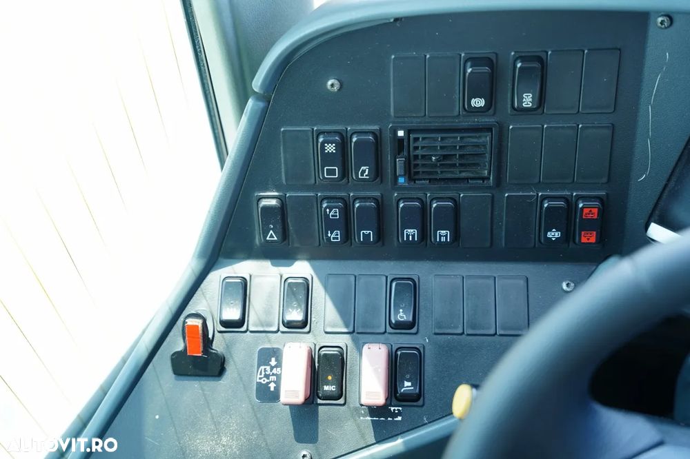 Mercedes-Benz / INTOURO E / 12 METRI / MANUAL / AER CONDIȚIONAT / IMPORTAT / - 23