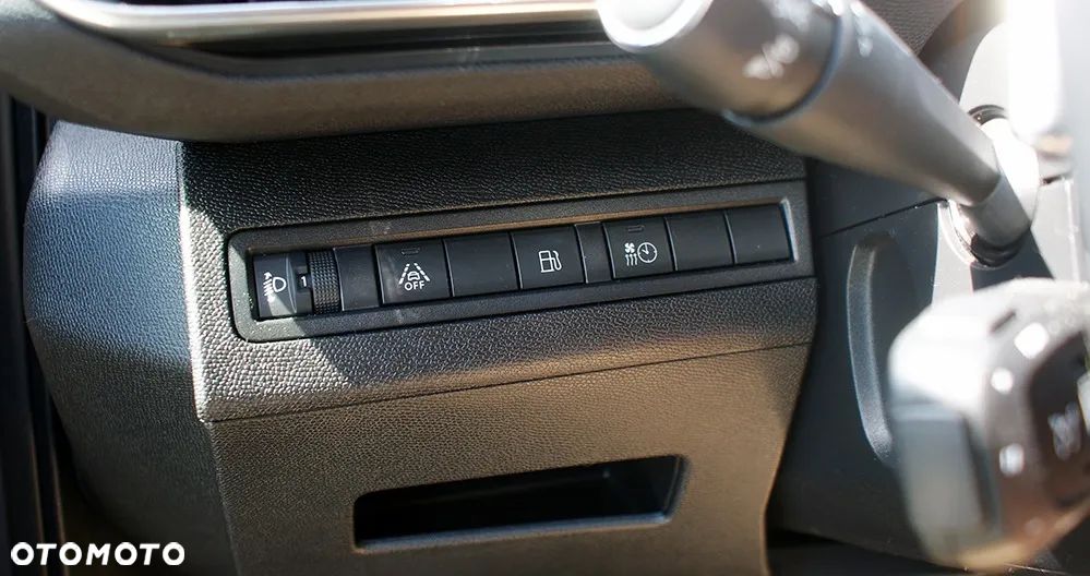 Peugeot 3008 - 21
