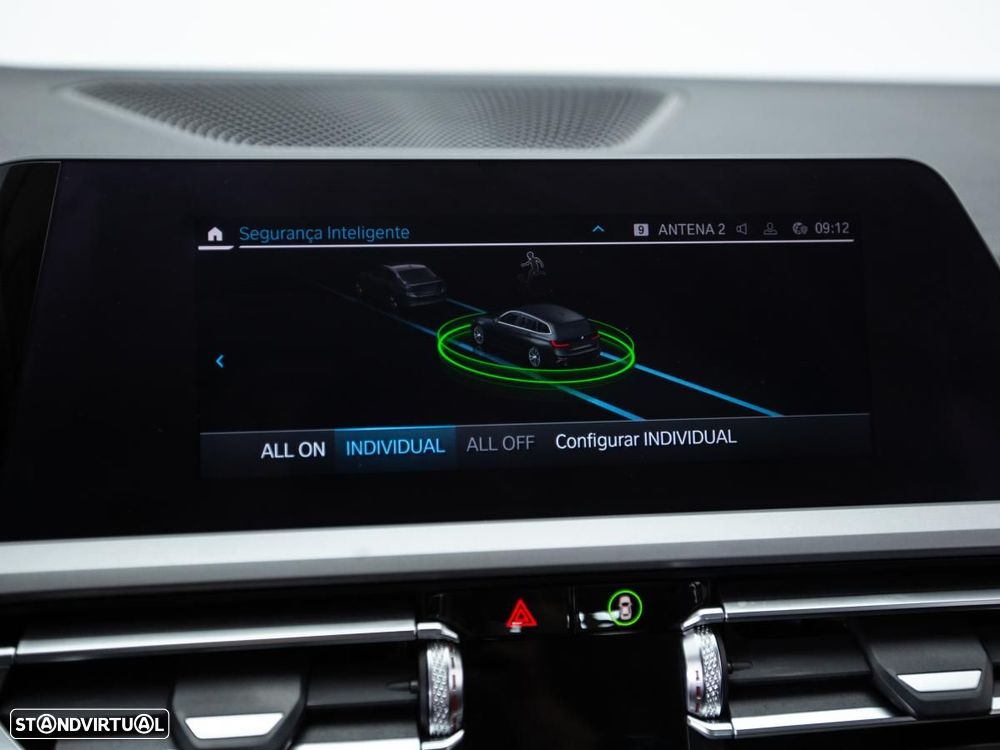BMW 330 e Corporate Edition Auto - 34