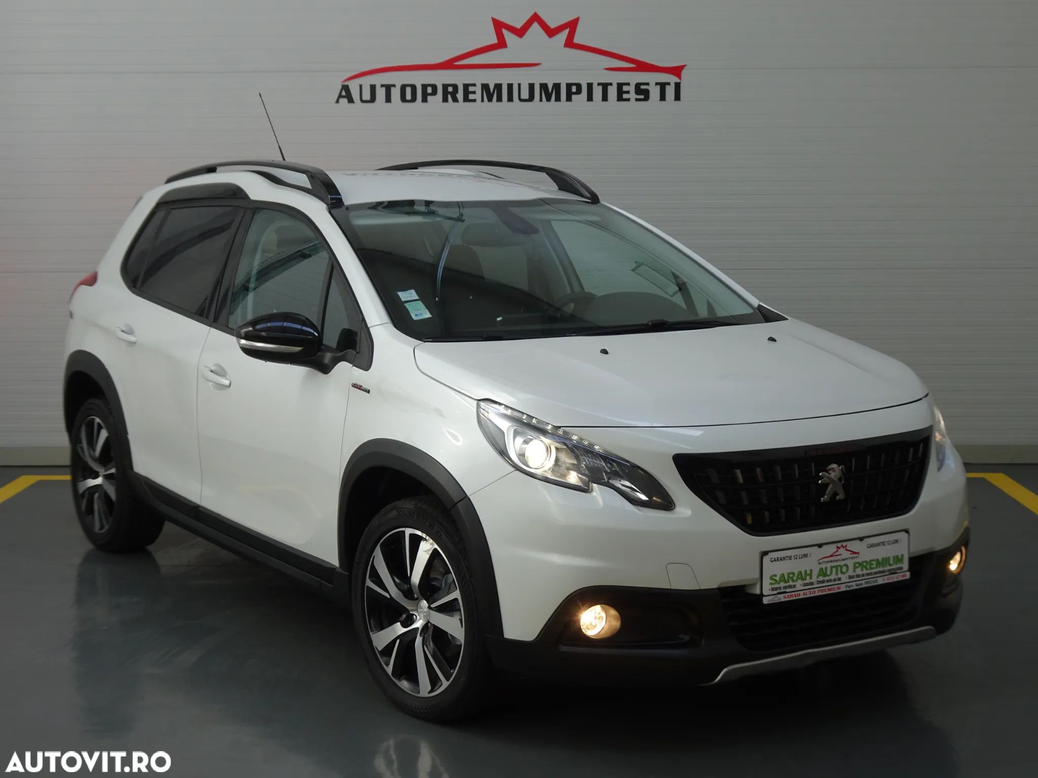 Peugeot 2008 1.2 L PureTech STT GT Line - 1