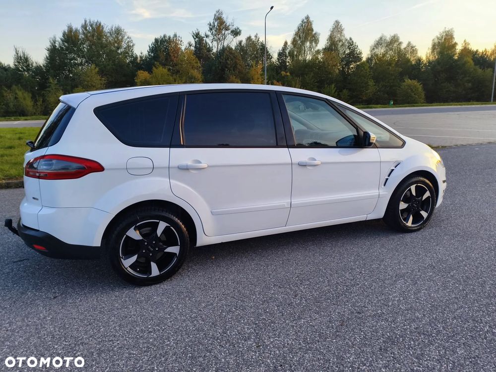 Ford S-Max 2.0 TDCi DPF Titanium - 18
