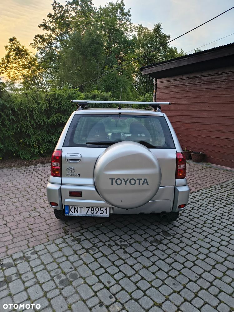Toyota RAV4 2.0 D-4D 4x4 - 1