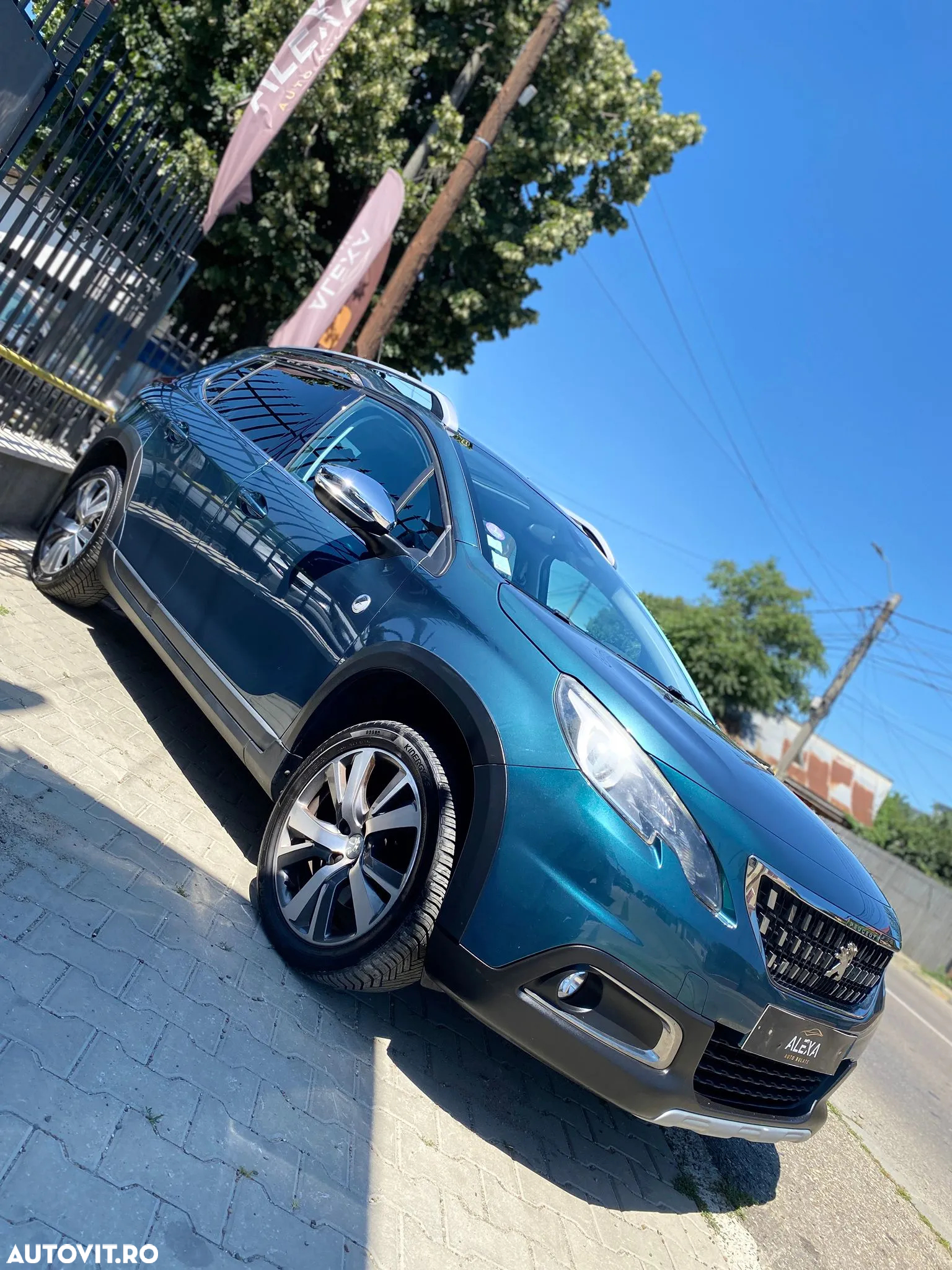 Peugeot 2008 1.2 PureTech Turbo EAT6 S&S Allure - 2