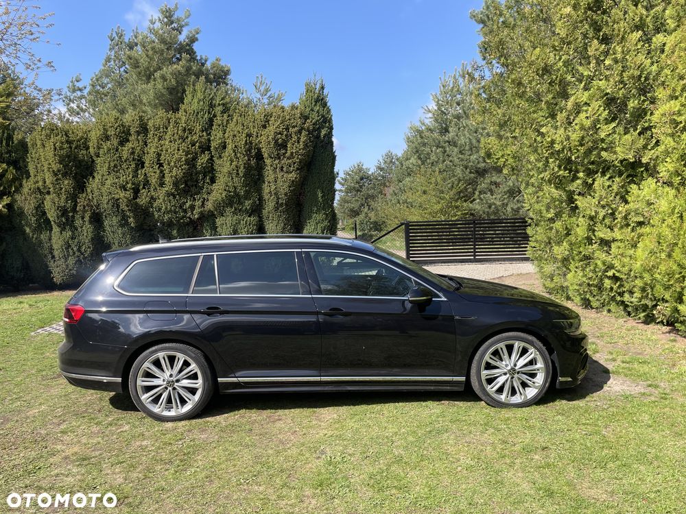 Volkswagen Passat - 18