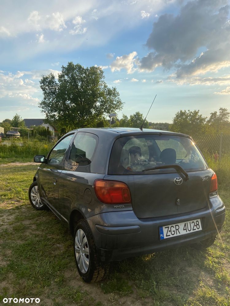 Toyota Yaris 1.0 Blue - 2