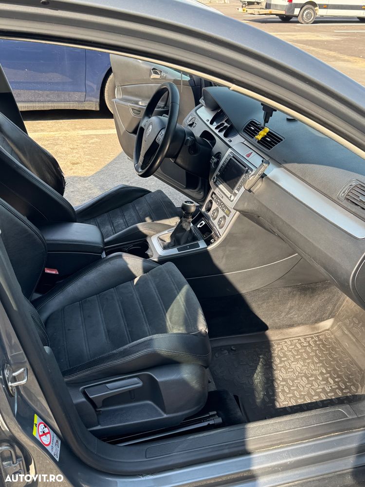 Volkswagen Passat 2.0TDI Highline DPF - 11