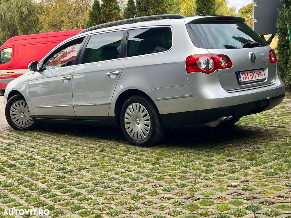 Volkswagen Passat Variant 2.0 Blue TDI DSG SCR Business Edition - 3