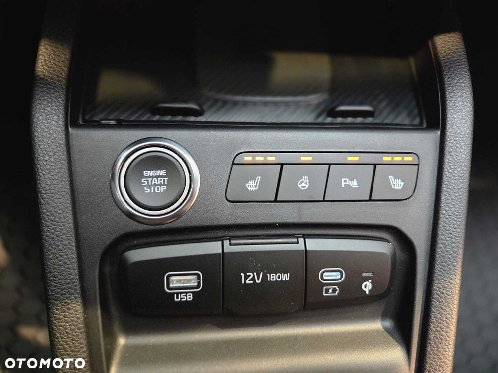 Kia Stonic - 25