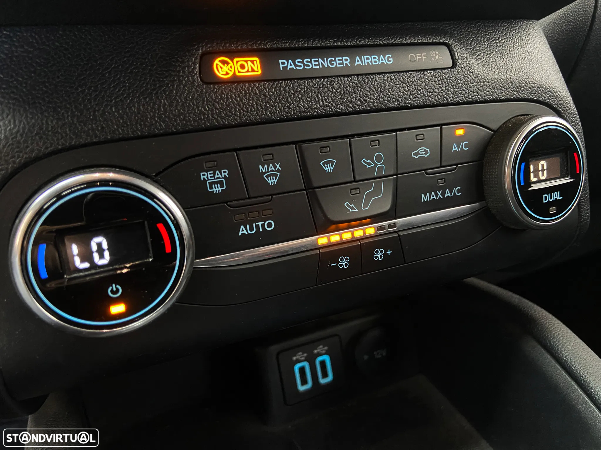Ford Kuga 2.5 PHEV ST-Line - 24