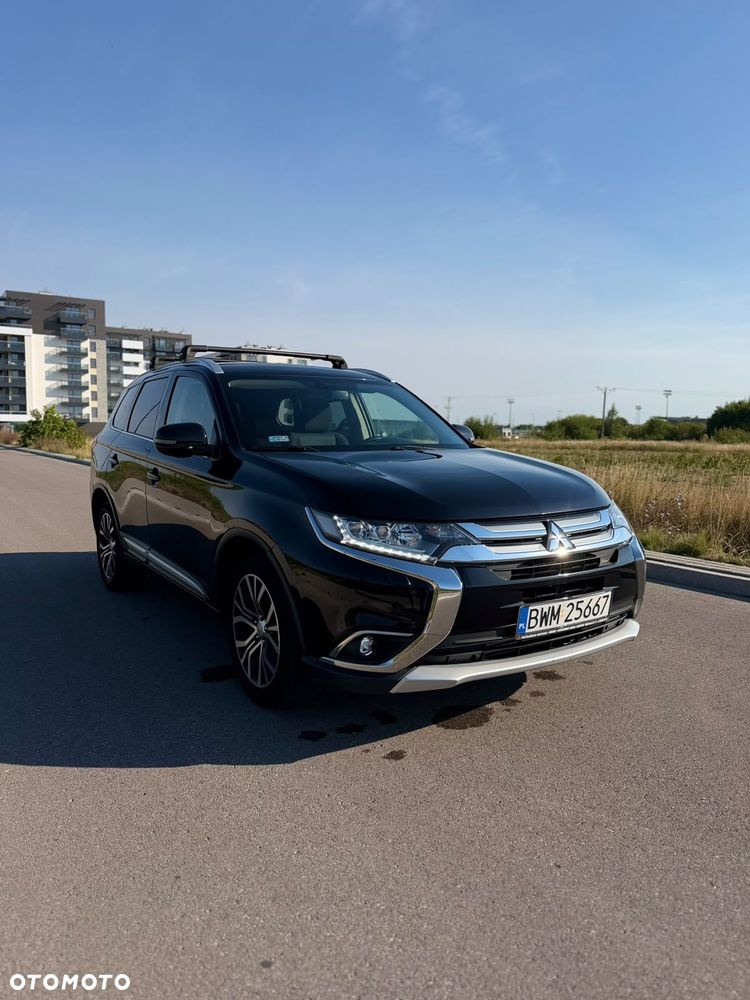Mitsubishi Outlander 2.2 DID Intense + 4WD - 6