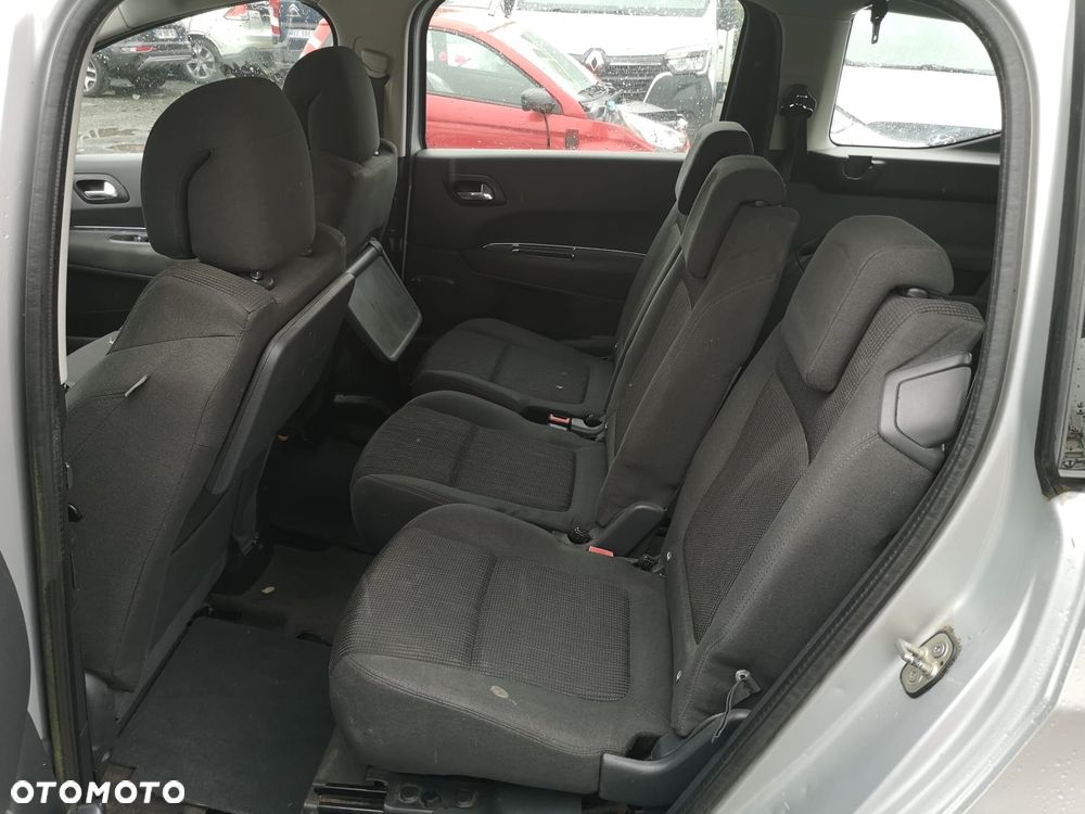 Peugeot 5008 1.6 HDi Premium - 22