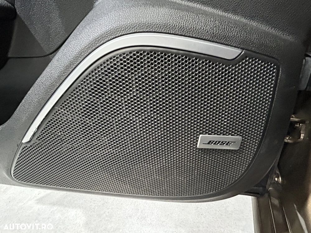 Renault Megane Grandtour TCe 130 EDC Bose Edition - 21