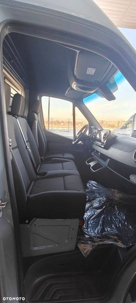 Mercedes-Benz Sprinter 317 CDI KA OM654 - 13