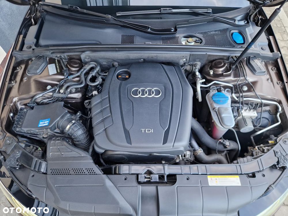 Audi A4 Avant 2.0 TDI Multitronic - 33