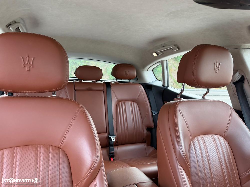 Maserati Levante 3.0 V6 - 5