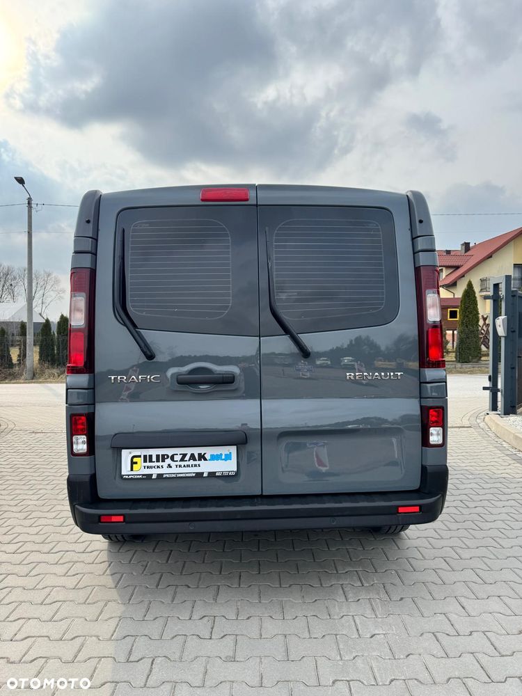 Renault Trafic - 21