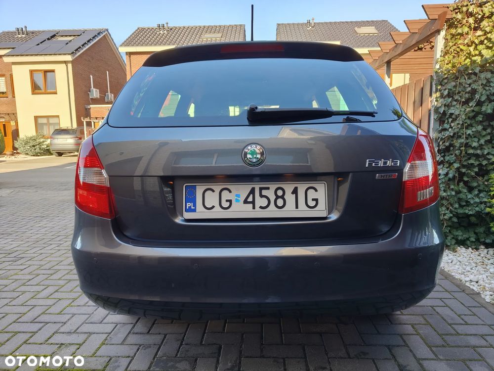 Skoda Fabia 1.2 HTP Active Green tec - 6