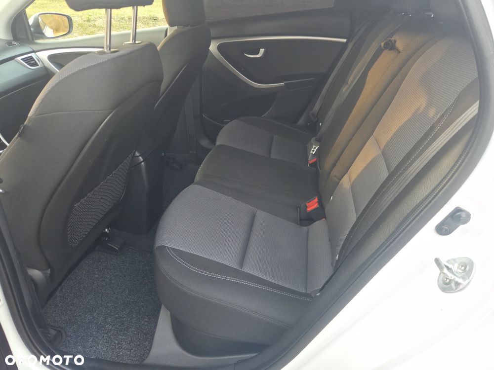 Hyundai i30 1.6 CRDI DCT Premium - 15