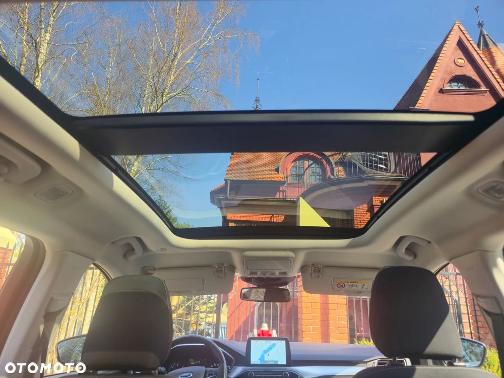 Ford Kuga 1.5 TDCi 2x4 Titanium - 10