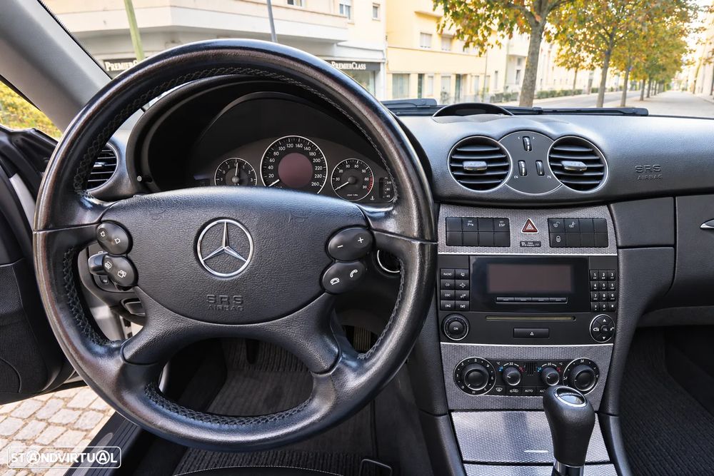 Mercedes-Benz CLK 200 Kompressor Cabrio Avantgarde Aut. - 12