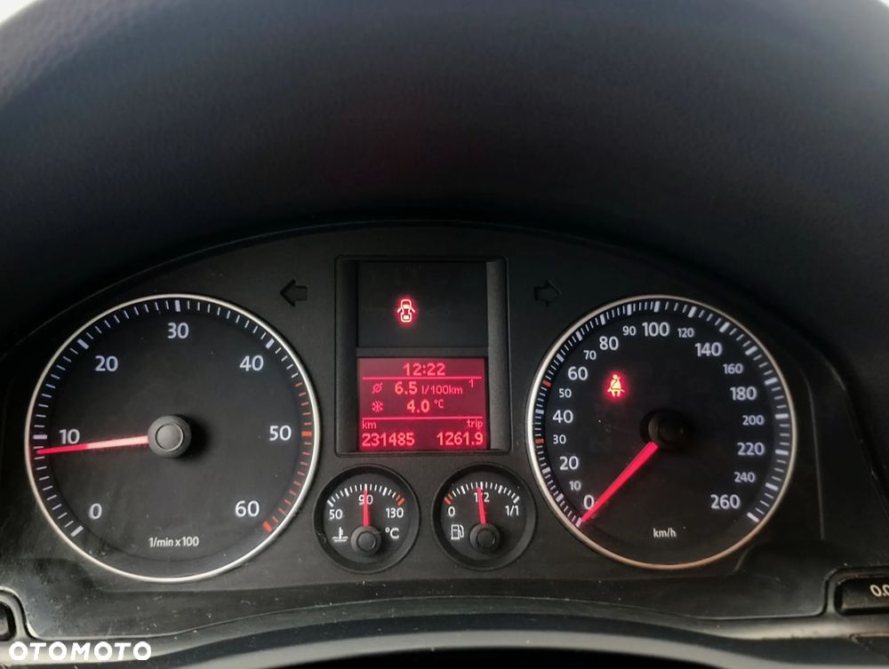 Volkswagen Golf 1.9 TDI DPF Trendline - 19