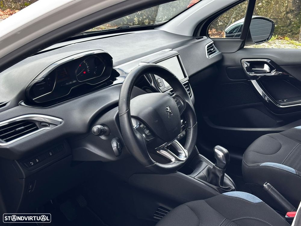 Peugeot 208 PureTech 82 Active - 15