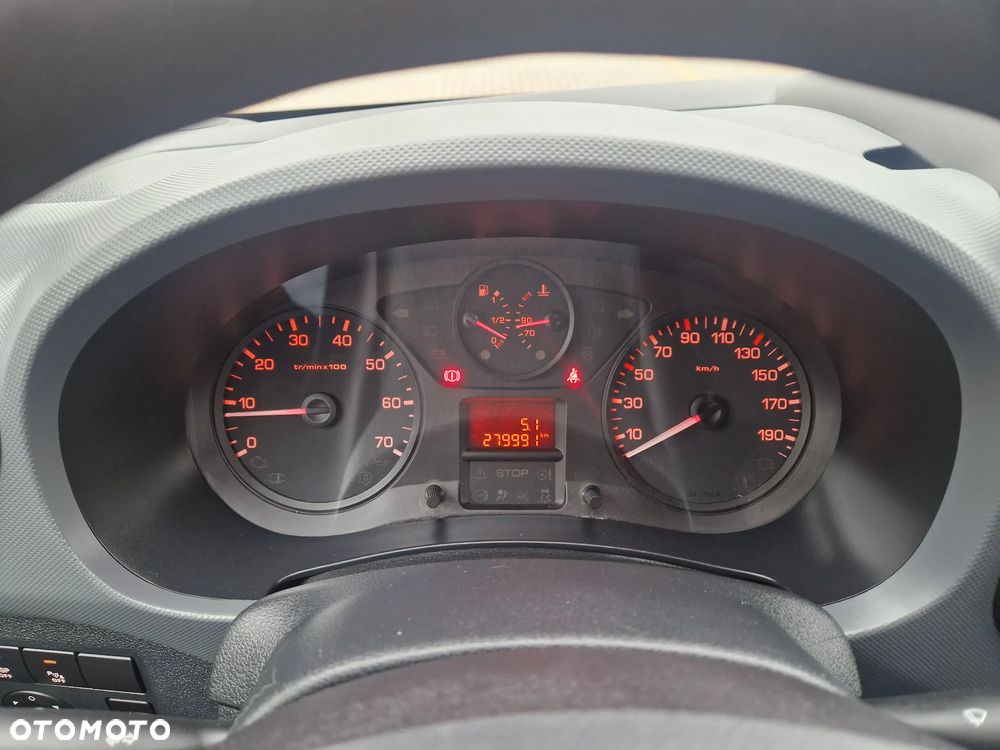 Citroën BERLINGO - 17