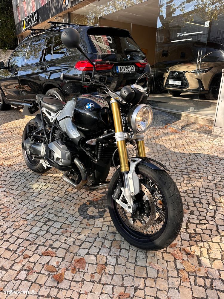 BMW R nineT - 1