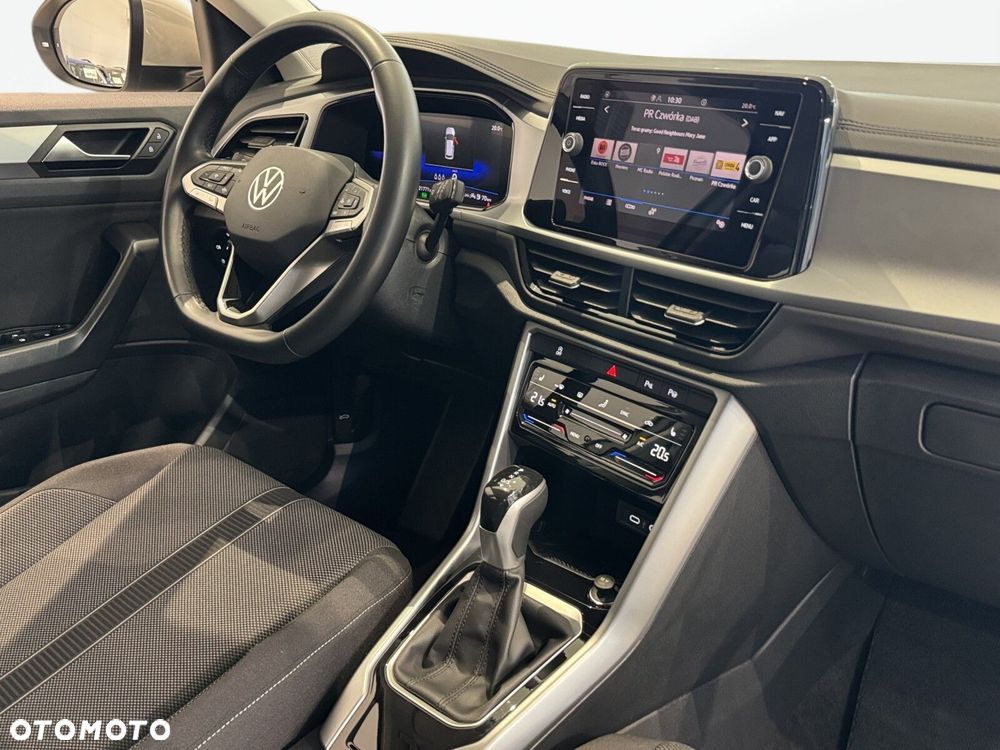 Volkswagen T-Roc - 18