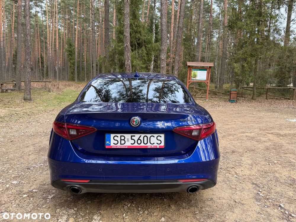 Alfa Romeo Giulia 2.2 D Turbo Sprint - 11