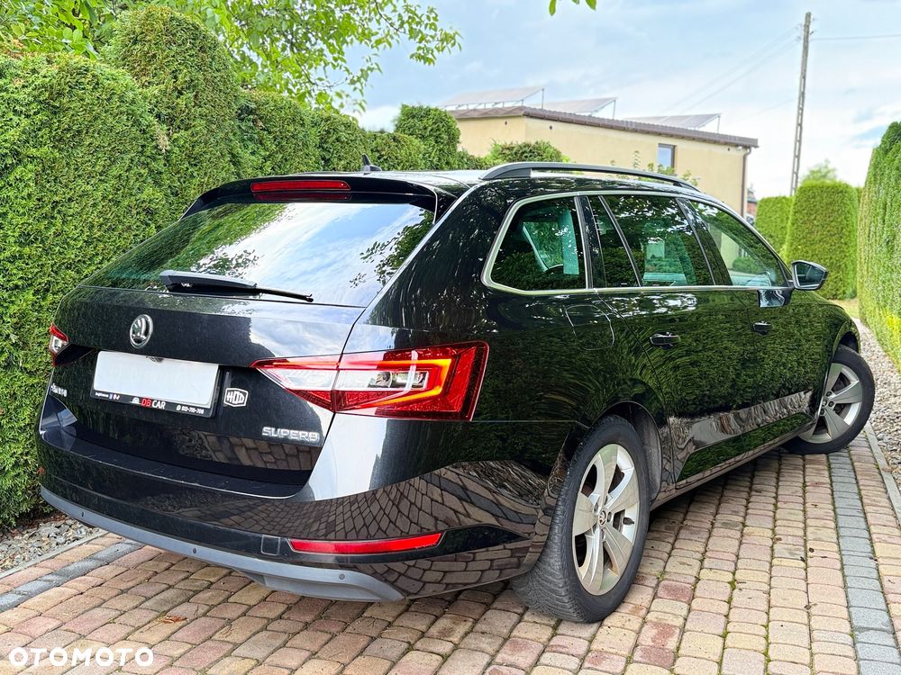 Skoda Superb 2.0 TDI DSG Ambition - 12