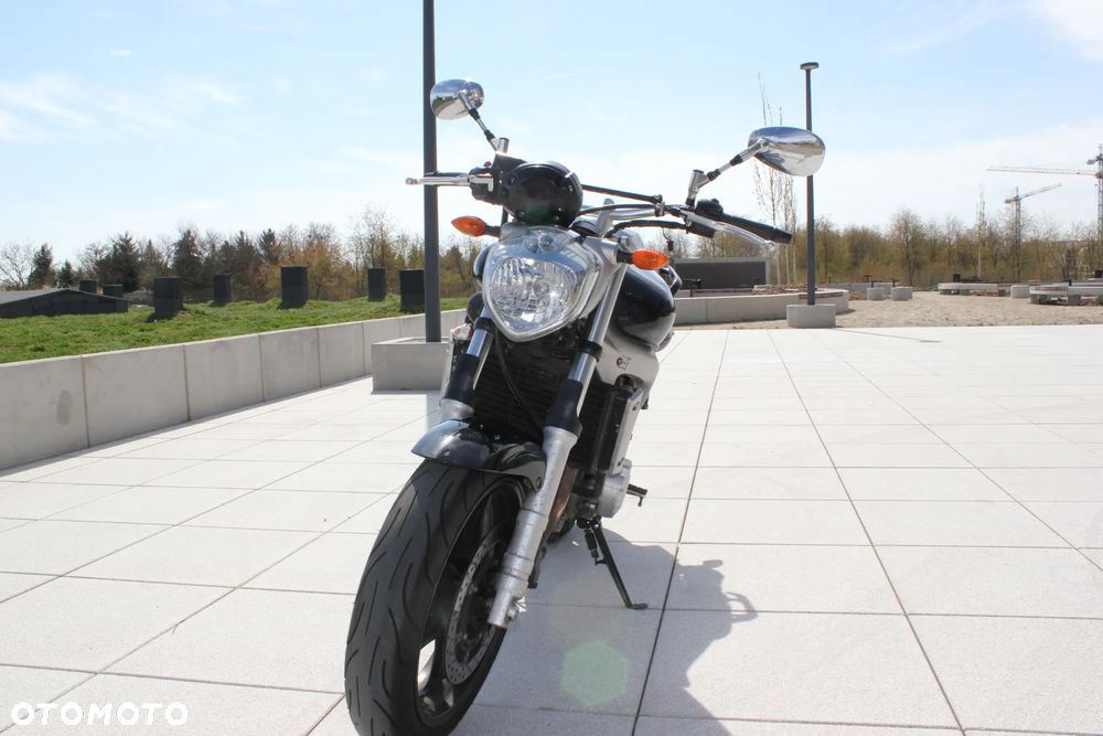 Yamaha FZ6 - 3