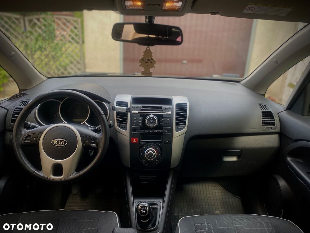 Kia Venga 1.6 L - 1