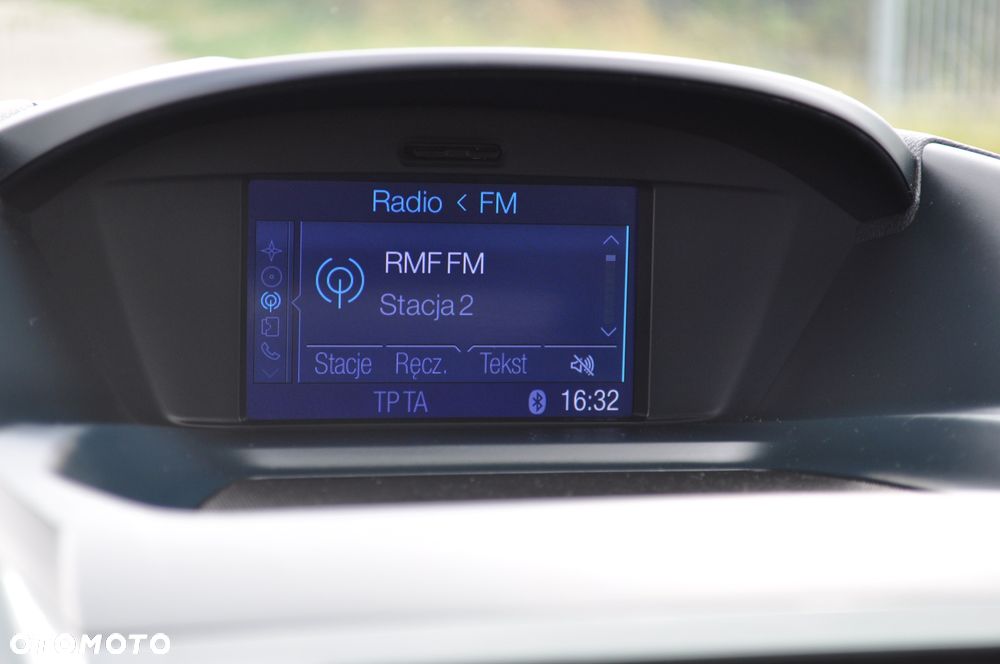 Ford C-MAX 1.6 EcoBoost Titanium - 15