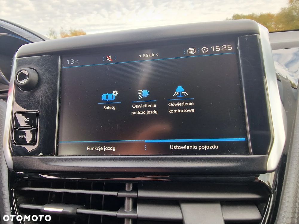 Peugeot 2008 - 36