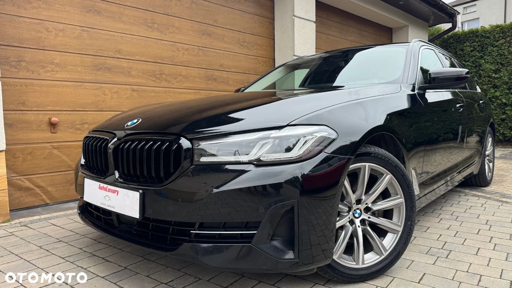 BMW Seria 5 520d Sport Line - 2