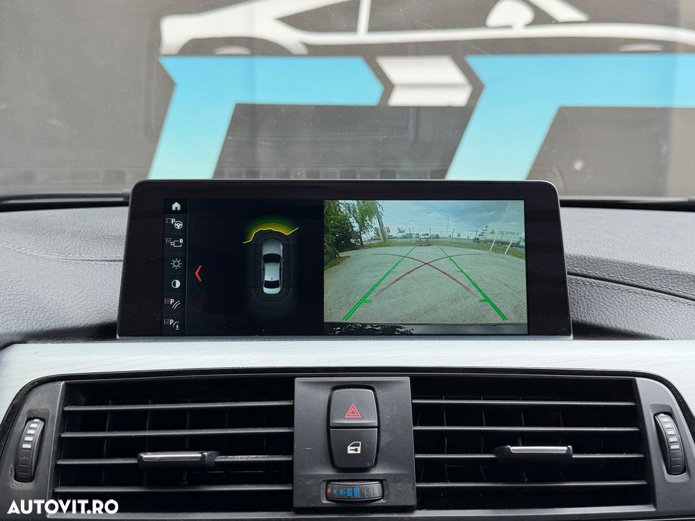 BMW Seria 3 320i Aut. Luxury Line - 26